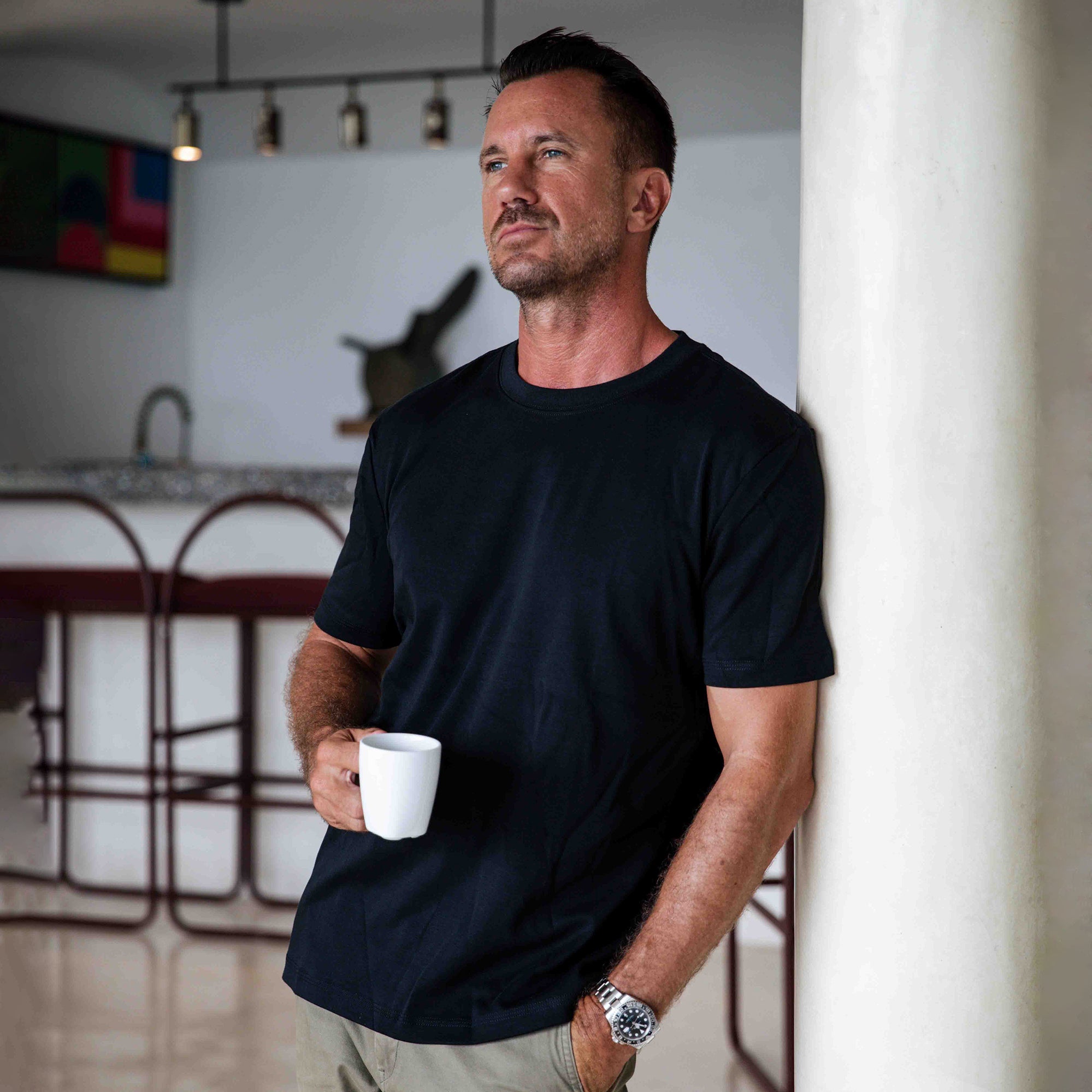 Stain-proof Crew Neck Black Short Sleeve Tee